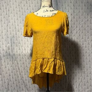 AUW Top with Ruffle Detail